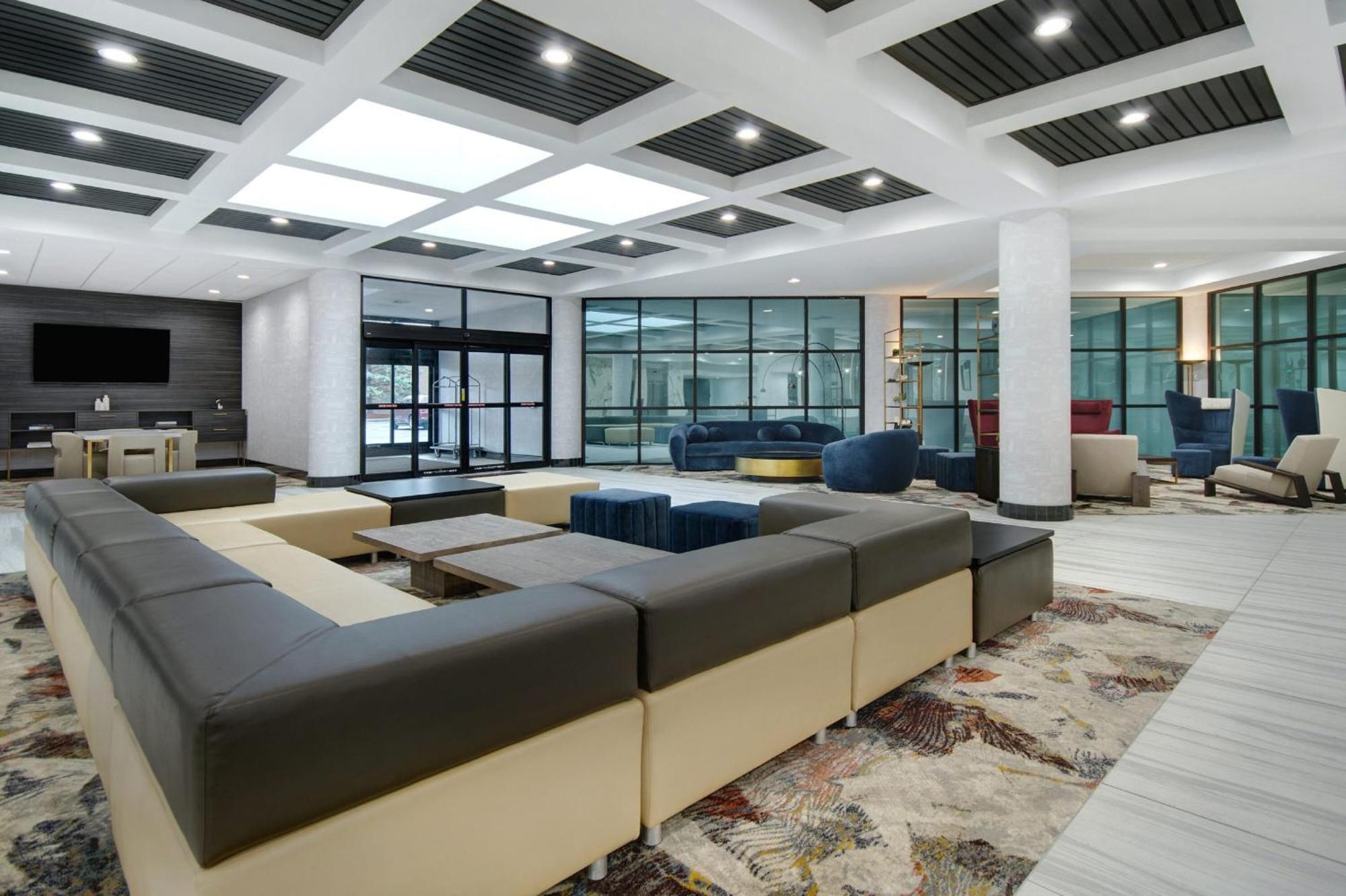 Hotel Crowne Plaza Auburn Hills By Ihg Exterior foto